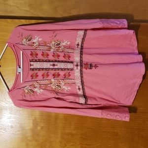 Sundance camellia embroidered top in pink